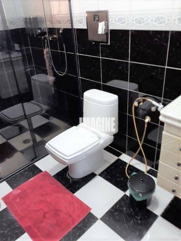 Sobrado à venda com 3 quartos, 330m² - Foto 23