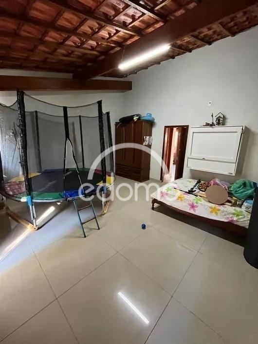 Casa à venda com 4 quartos - Foto 10