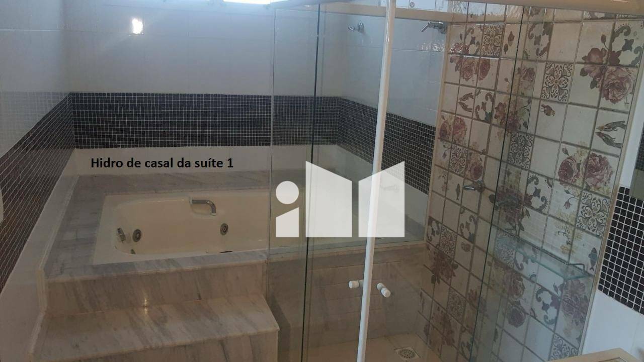 Casa de Condomínio à venda com 4 quartos, 404m² - Foto 32