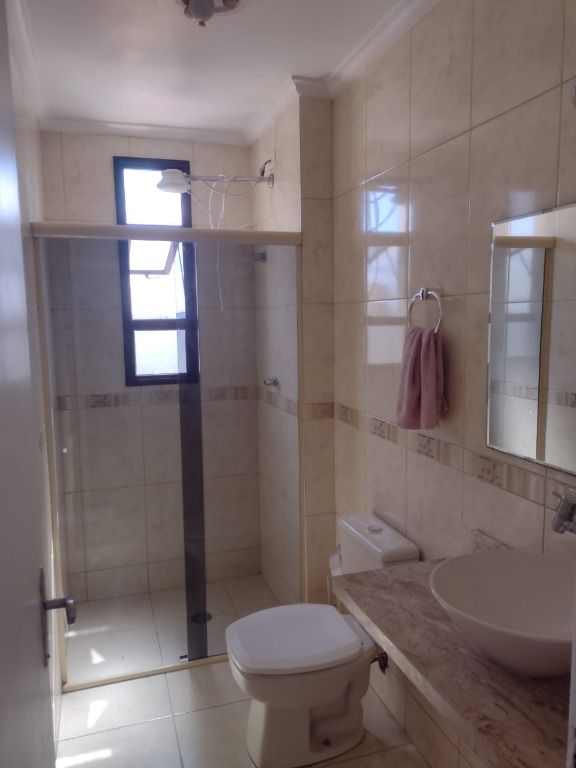 Apartamento à venda com 3 quartos, 81m² - Foto 20