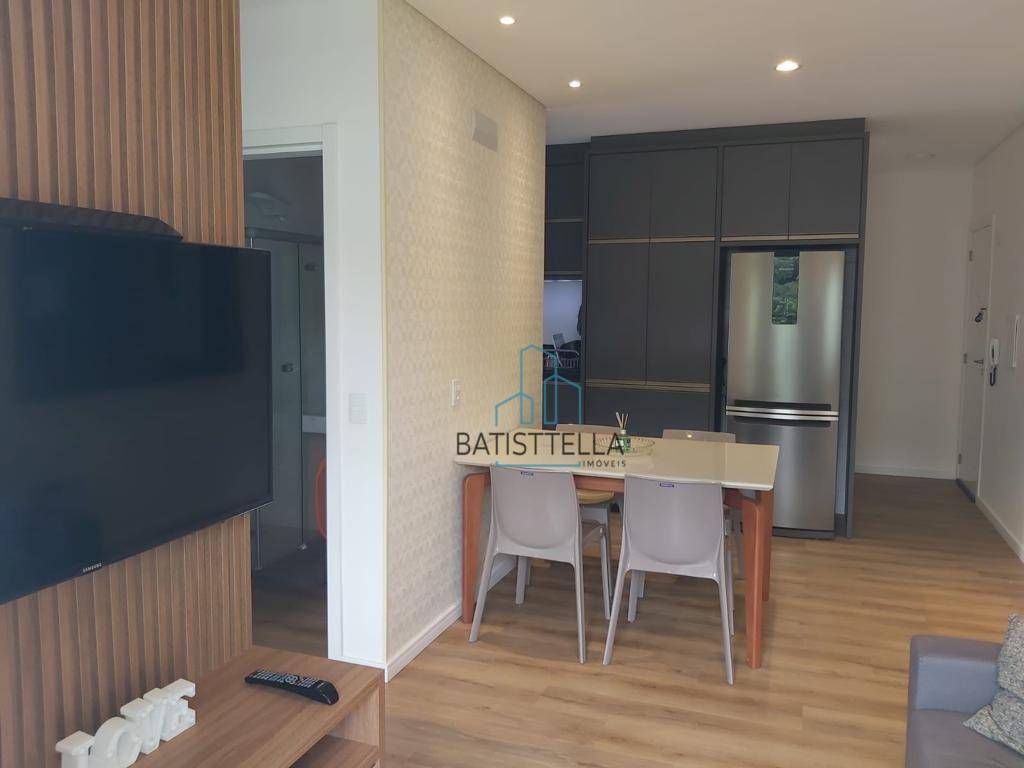 Apartamento à venda com 2 quartos, 68m² - Foto 18