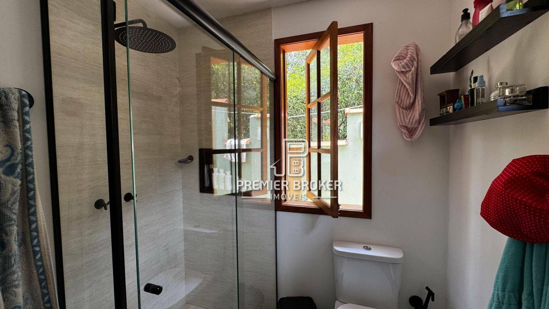 Casa à venda com 2 quartos, 75m² - Foto 13