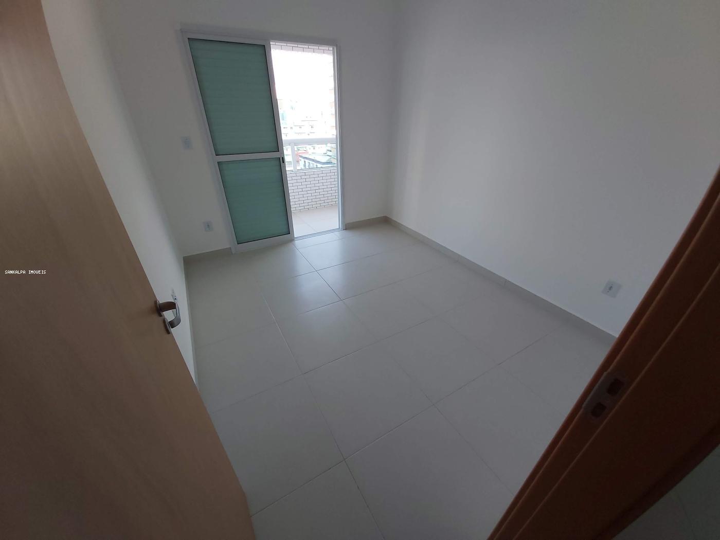 Apartamento à venda com 3 quartos, 121m² - Foto 4