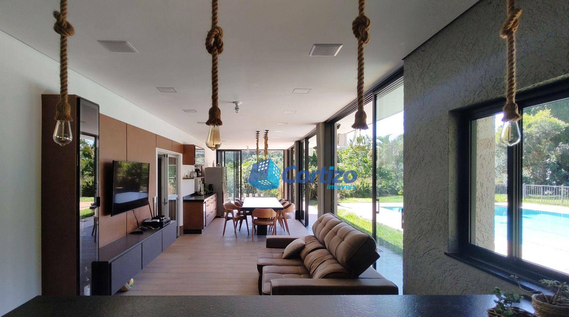 Chácara à venda com 8 quartos, 1061m² - Foto 41