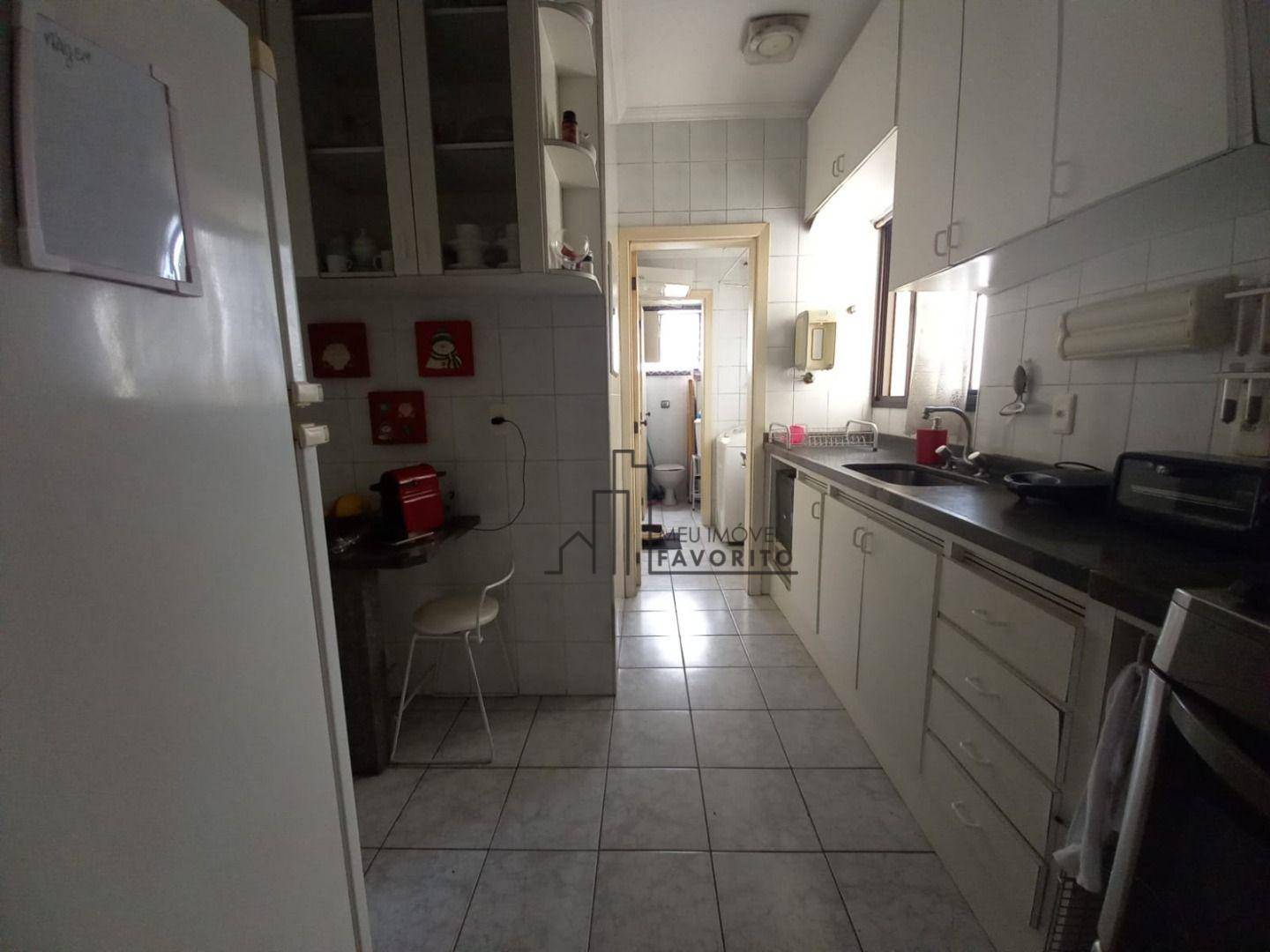 Apartamento à venda com 3 quartos, 164m² - Foto 11