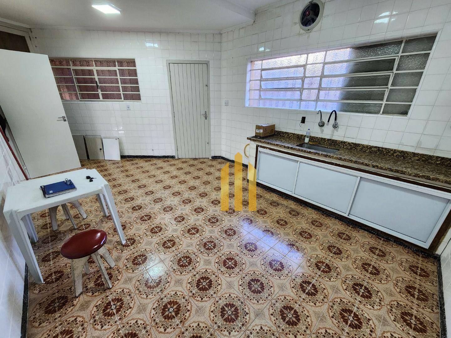 Sobrado para alugar com 3 quartos, 160m² - Foto 6