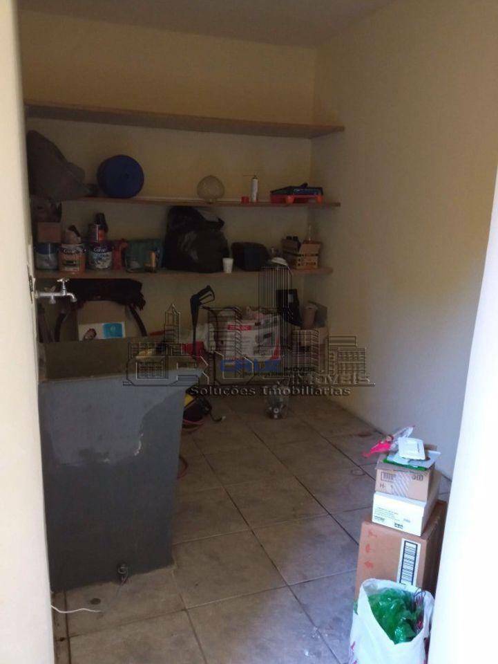 Casa à venda com 3 quartos, 110m² - Foto 25