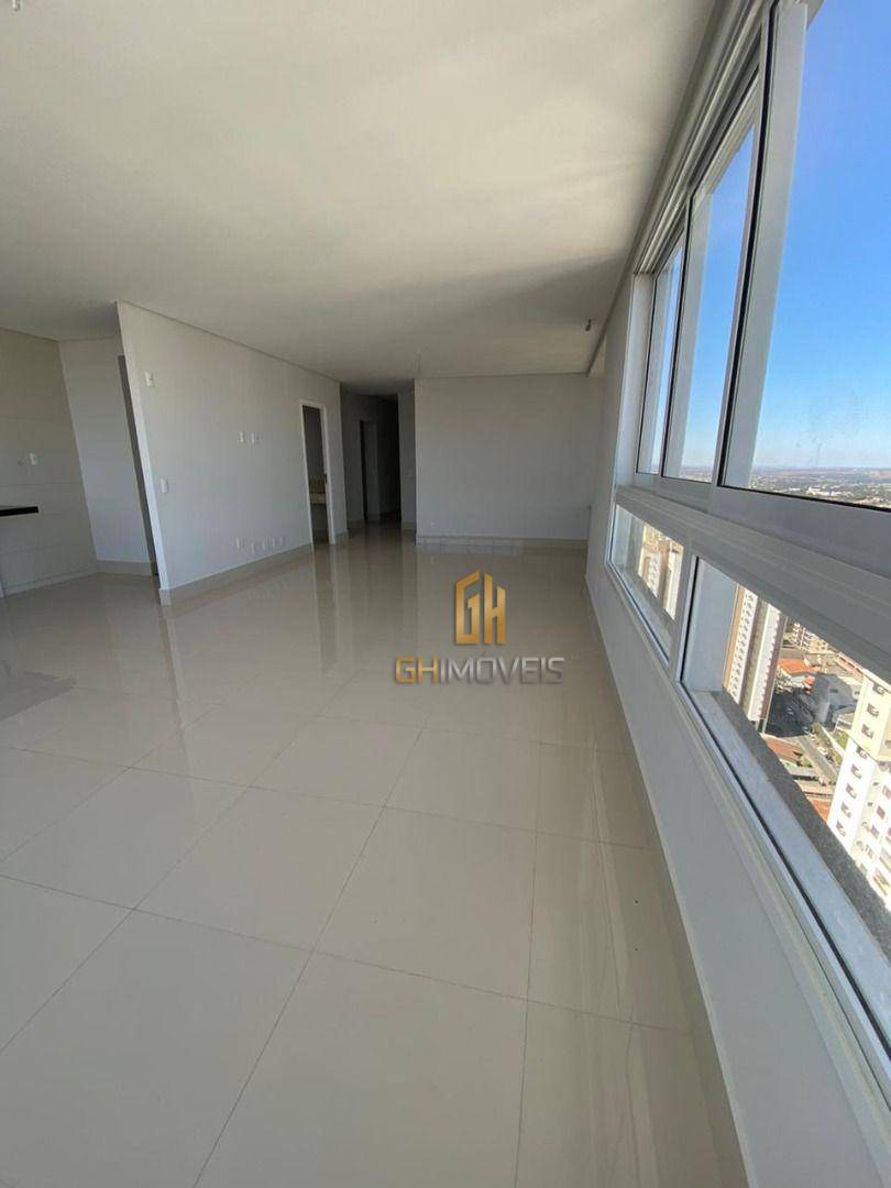 Apartamento à venda com 3 quartos, 131m² - Foto 4