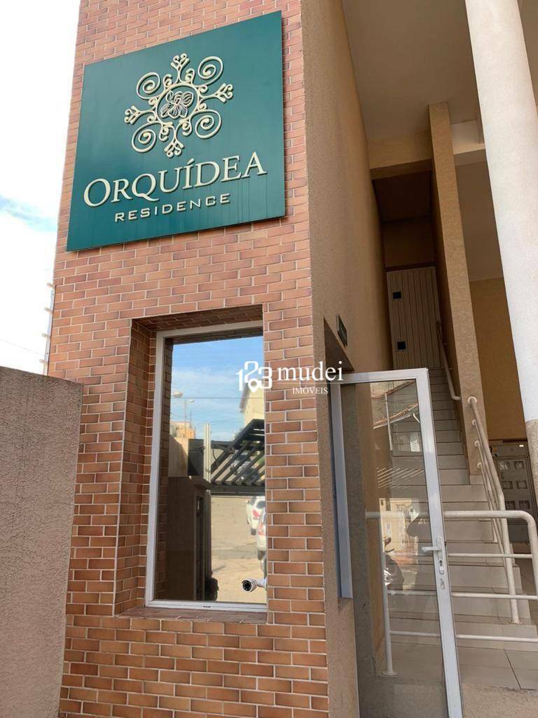 Apartamento à venda com 2 quartos, 78m² - Foto 2