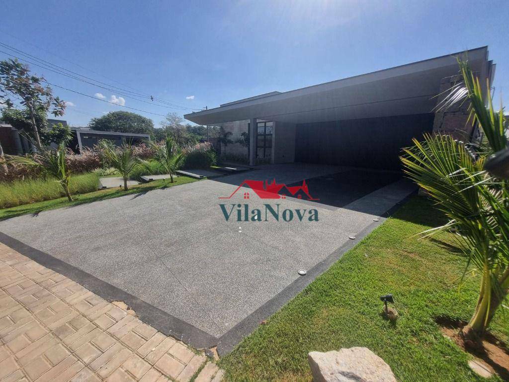 Casa de Condomínio à venda com 4 quartos, 374m² - Foto 1