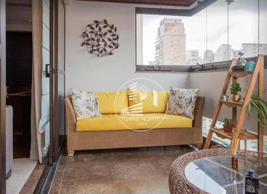 Apartamento à venda com 3 quartos, 240m² - Foto 19