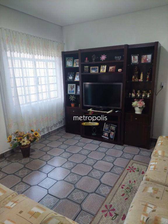 Casa à venda com 3 quartos, 180m² - Foto 4