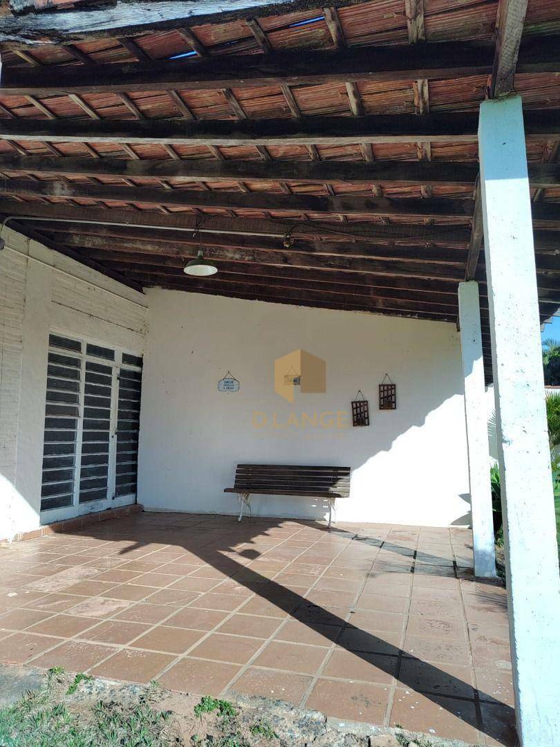 Chácara à venda com 2 quartos, 180m² - Foto 2