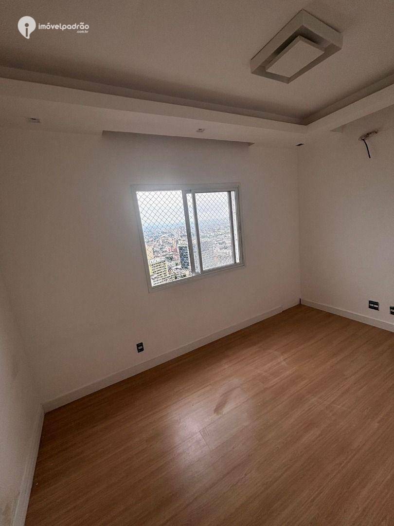 Apartamento para alugar com 3 quartos, 102m² - Foto 8