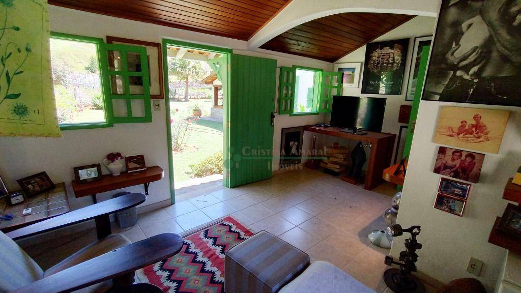 Sítio à venda com 5 quartos, 400m² - Foto 37