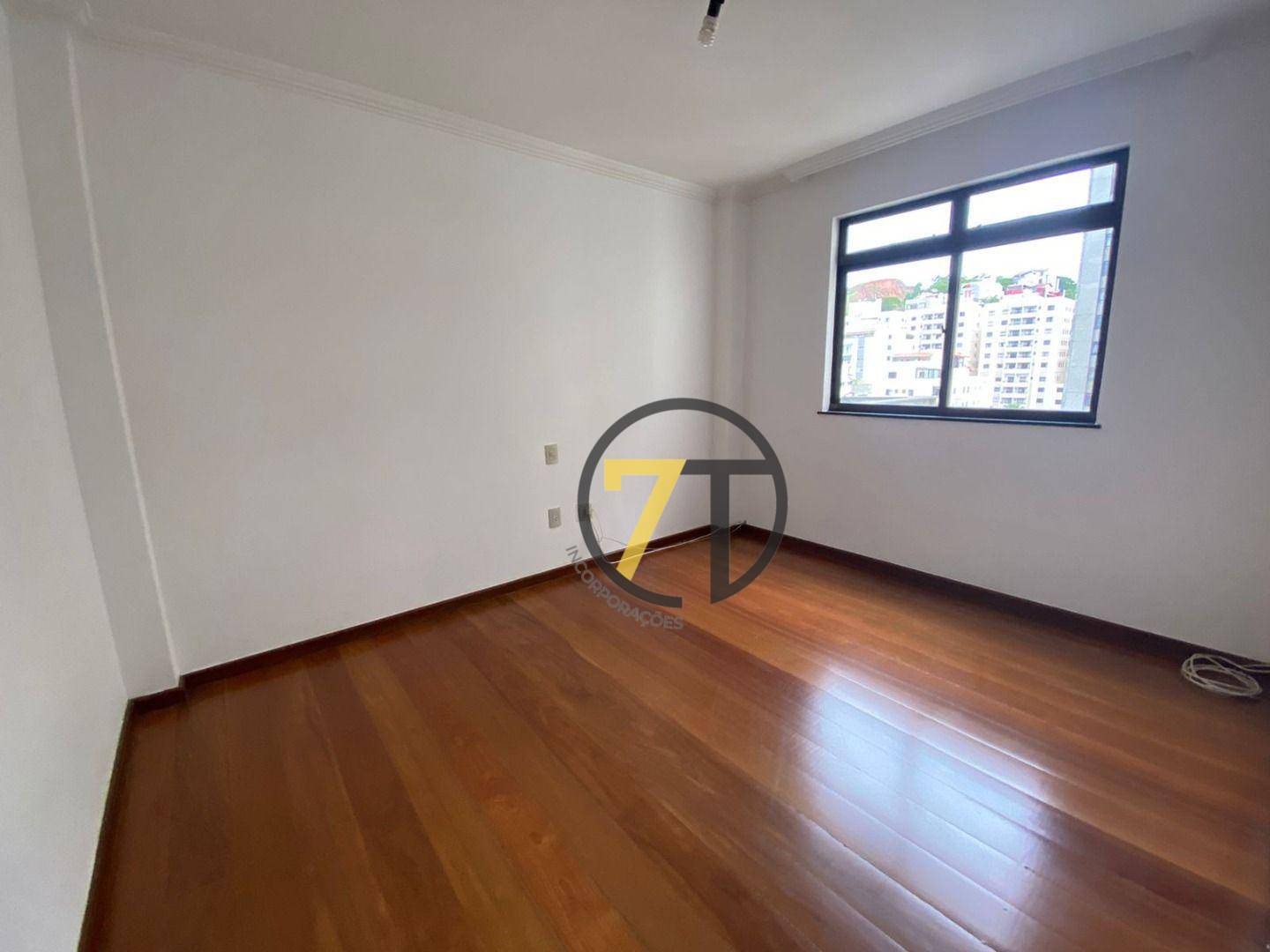 Apartamento para alugar com 3 quartos, 140m² - Foto 21