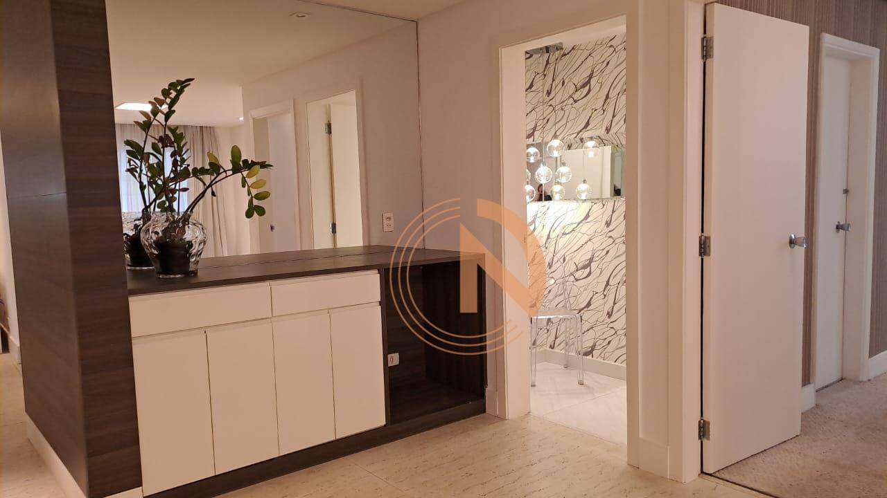 Apartamento, 4 quartos, 240 m² - Foto 5