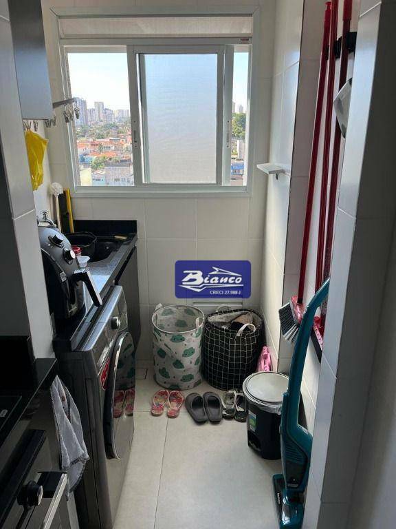 Apartamento à venda com 2 quartos, 48m² - Foto 12