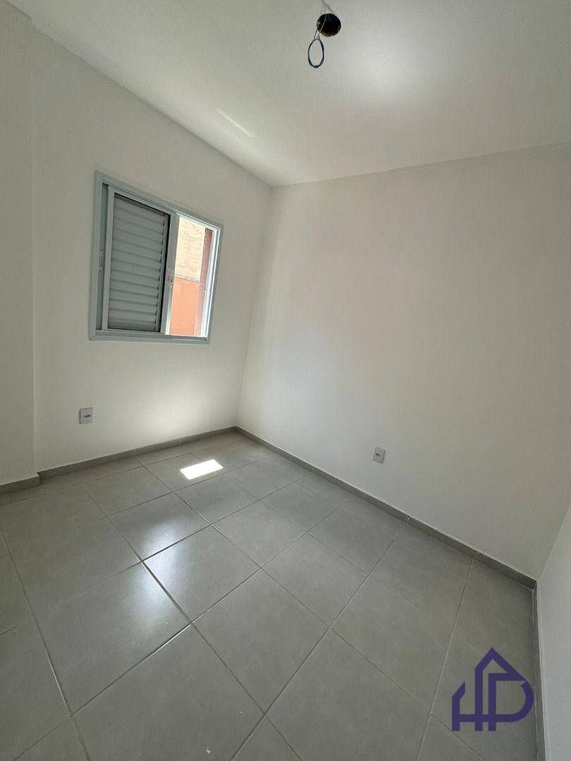 Apartamento para alugar com 2 quartos, 32m² - Foto 11