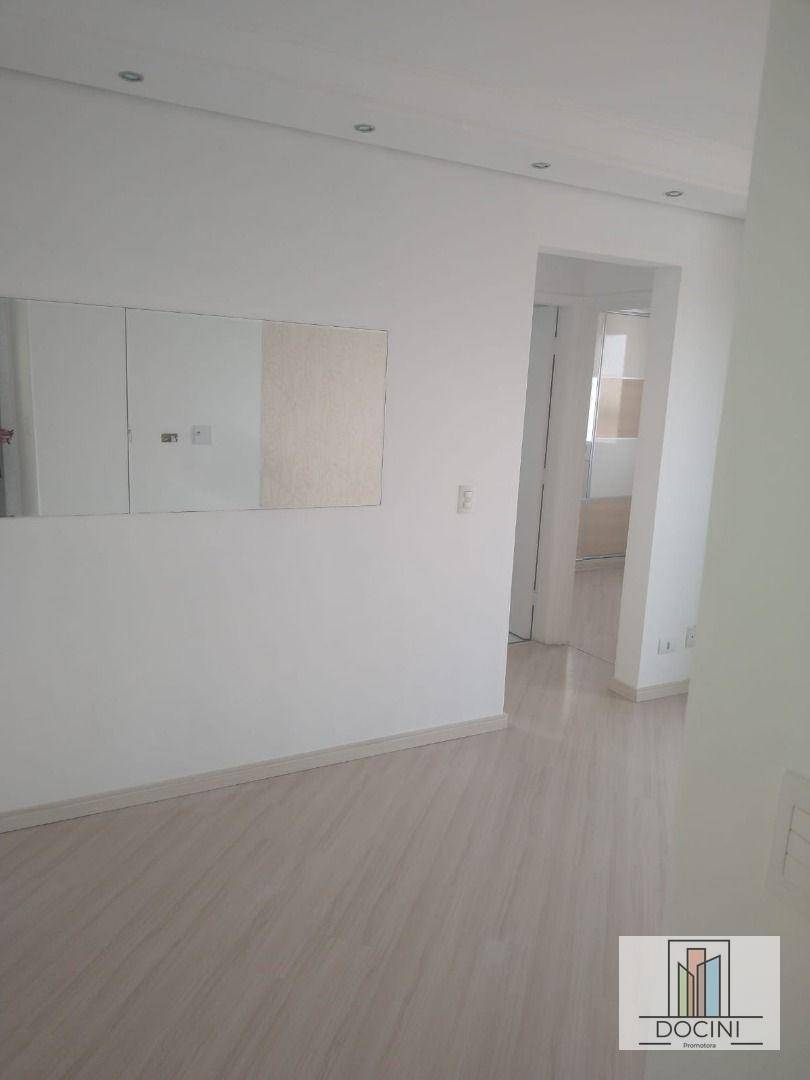 Apartamento à venda com 2 quartos, 47m² - Foto 6