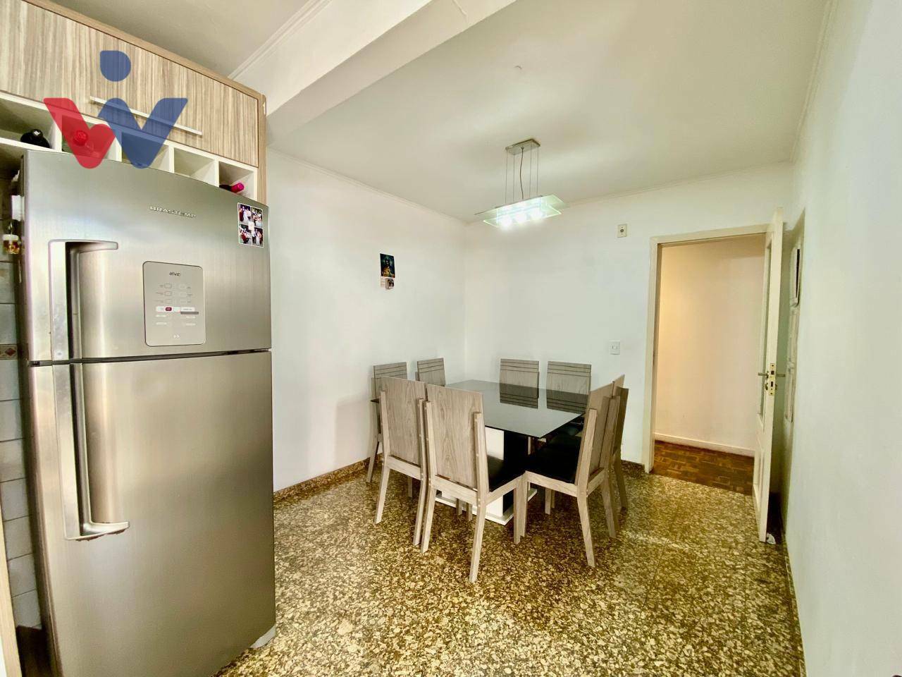 Casa à venda com 3 quartos, 278m² - Foto 8