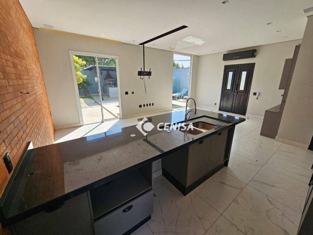 Casa à venda e aluguel com 3 quartos, 153m² - Foto 17