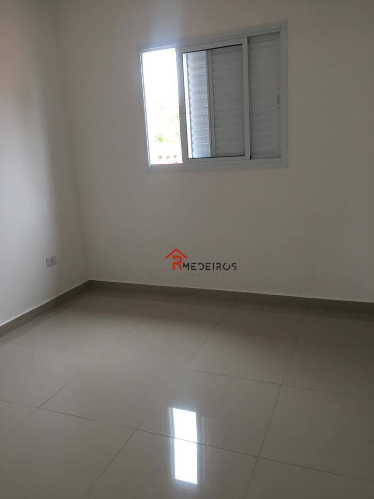 Casa à venda com 2 quartos, 56m² - Foto 6