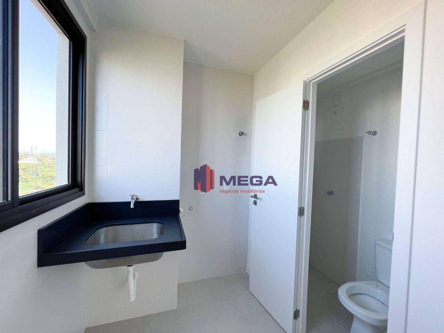 Apartamento à venda com 3 quartos, 135m² - Foto 19