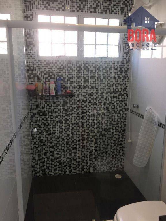 Casa de Condomínio à venda com 3 quartos, 300m² - Foto 15