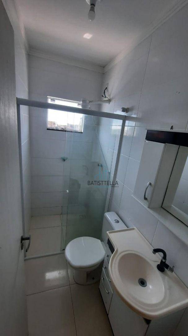 Apartamento à venda com 2 quartos, 75m² - Foto 12