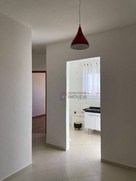 Apartamento à venda com 2 quartos, 37m² - Foto 5