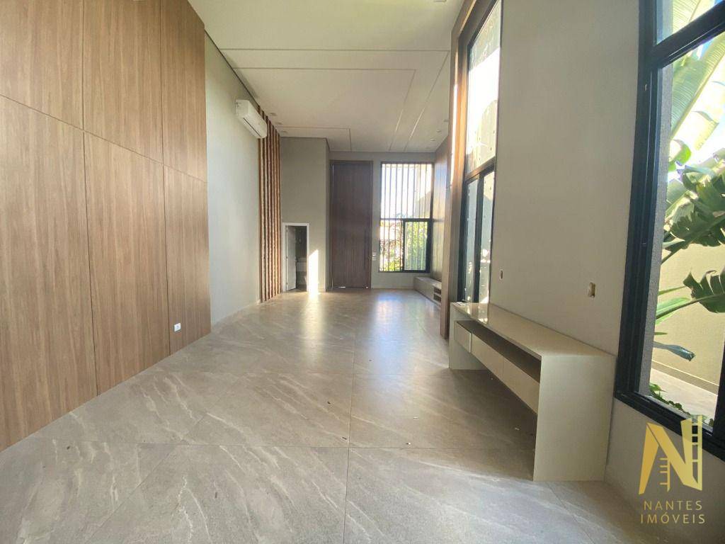 Casa à venda com 3 quartos, 300m² - Foto 16