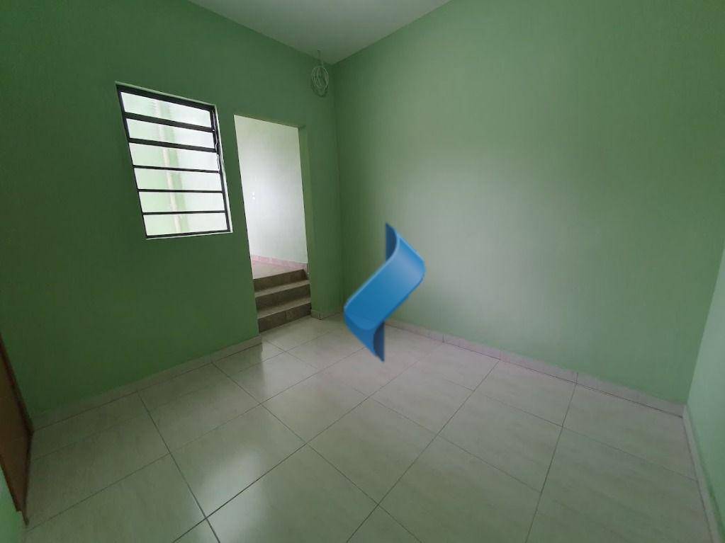 Casa para alugar com 2 quartos, 103m² - Foto 19