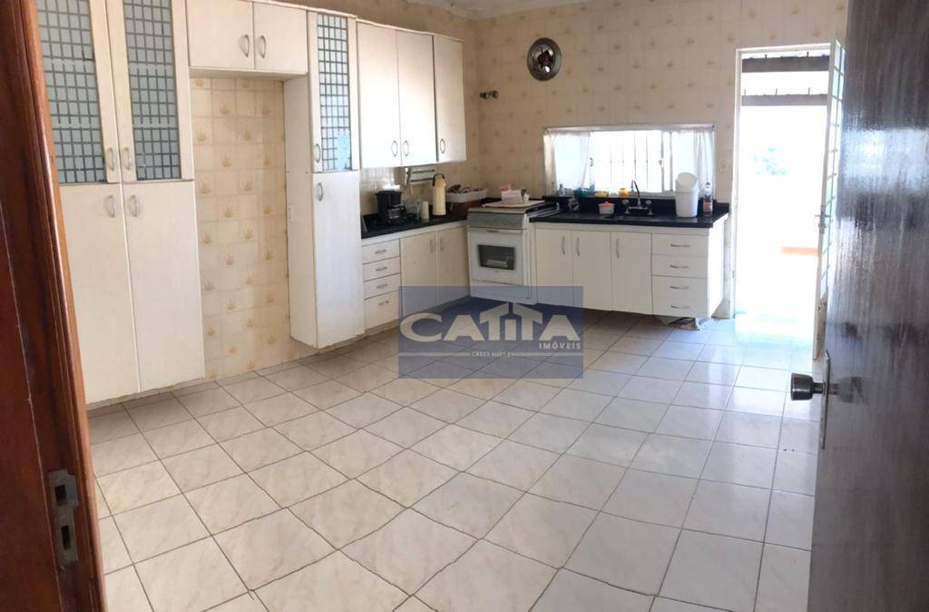 Casa à venda com 2 quartos, 150m² - Foto 5