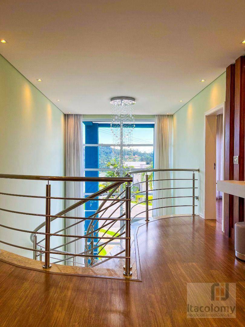 Casa de Condomínio à venda com 5 quartos, 356m² - Foto 33