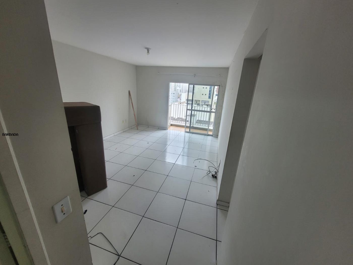 Apartamento à venda com 2 quartos, 55m² - Foto 10