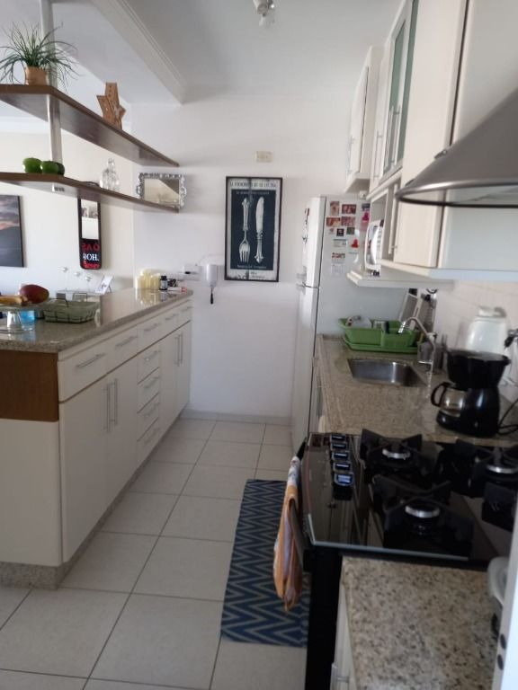 Apartamento à venda com 2 quartos, 78m² - Foto 13