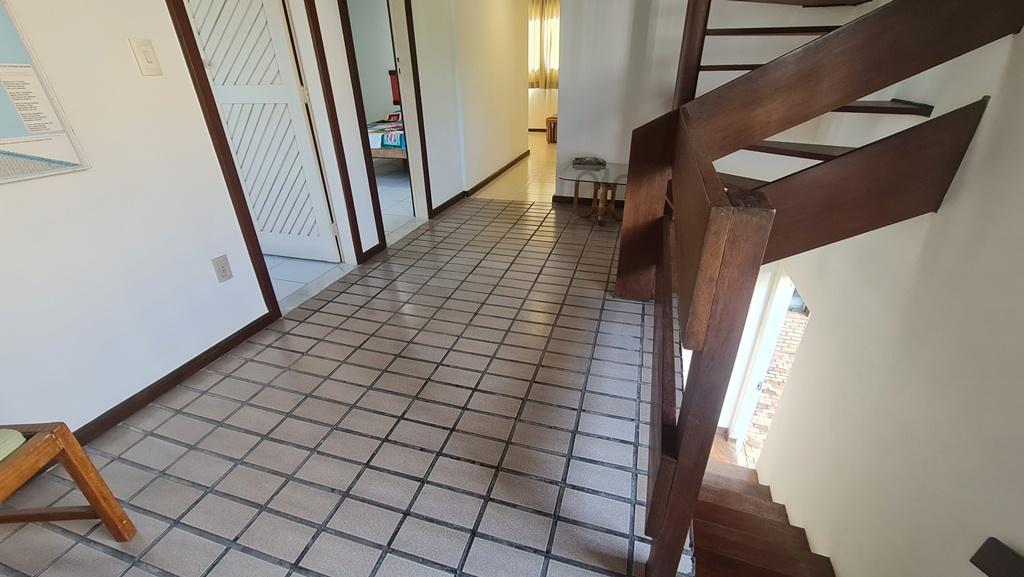 Casa à venda com 5 quartos, 309m² - Foto 27