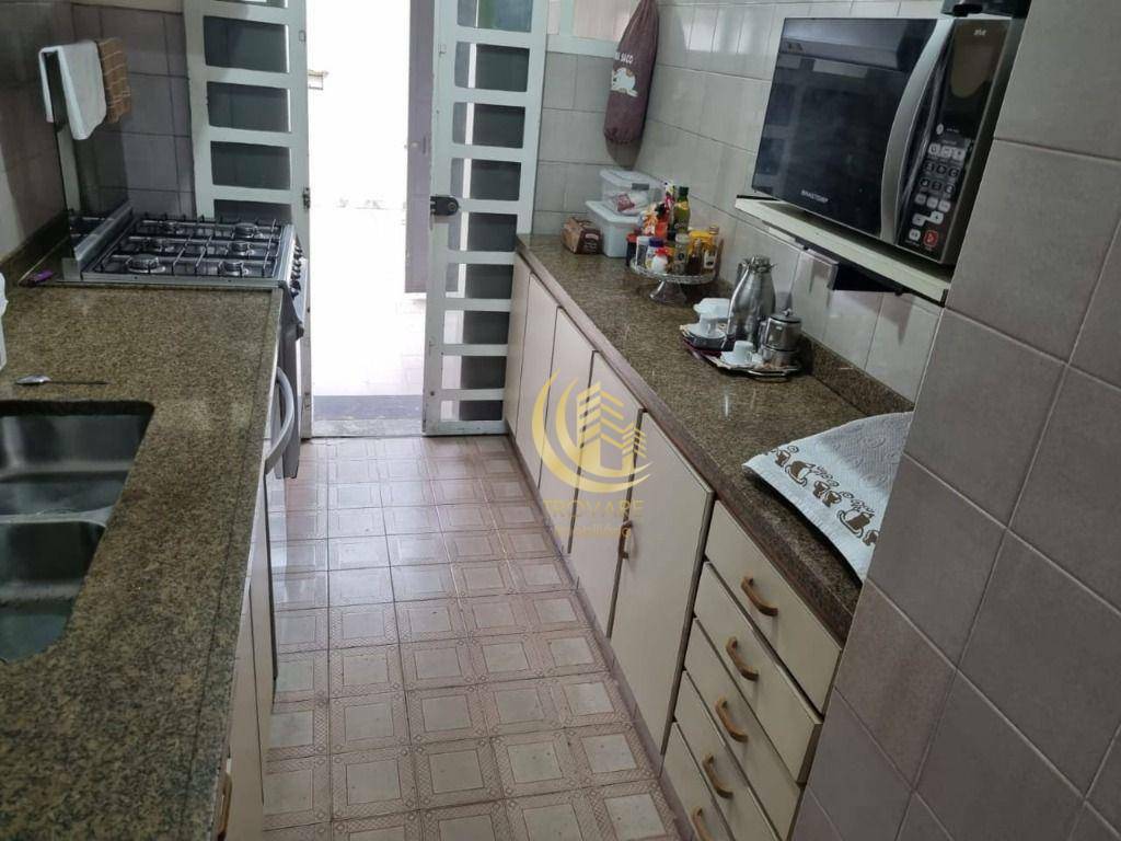 Casa à venda com 4 quartos, 276m² - Foto 5