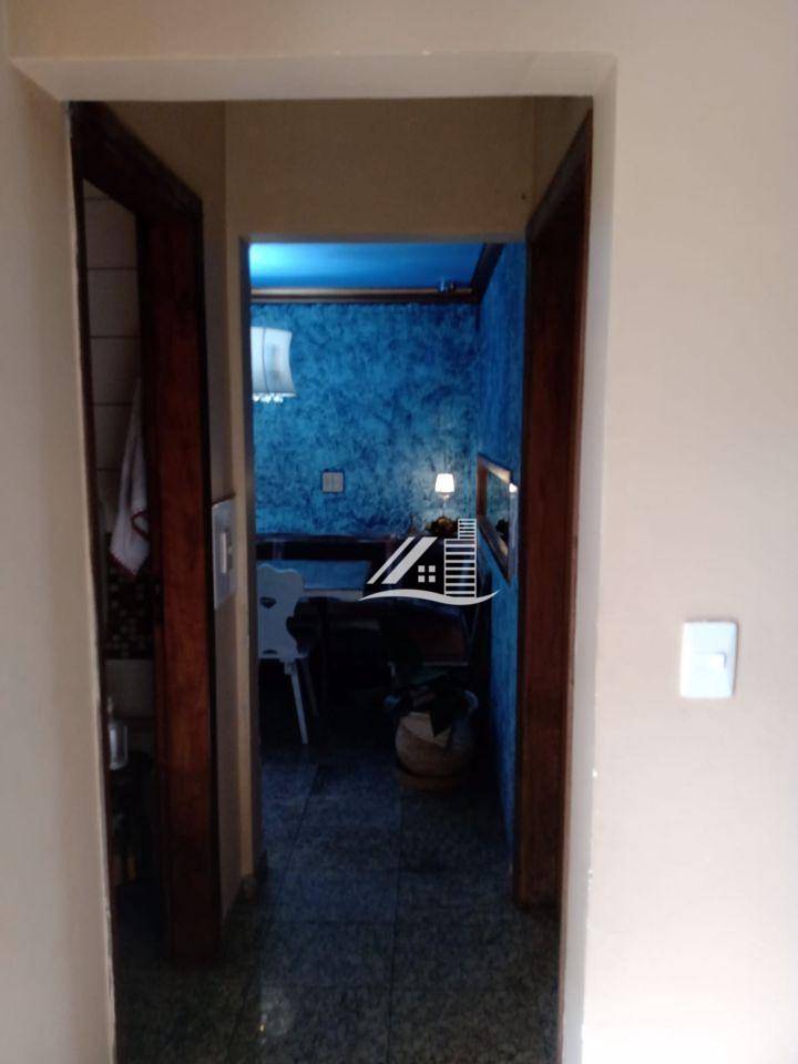 Sobrado à venda com 4 quartos, 430m² - Foto 19