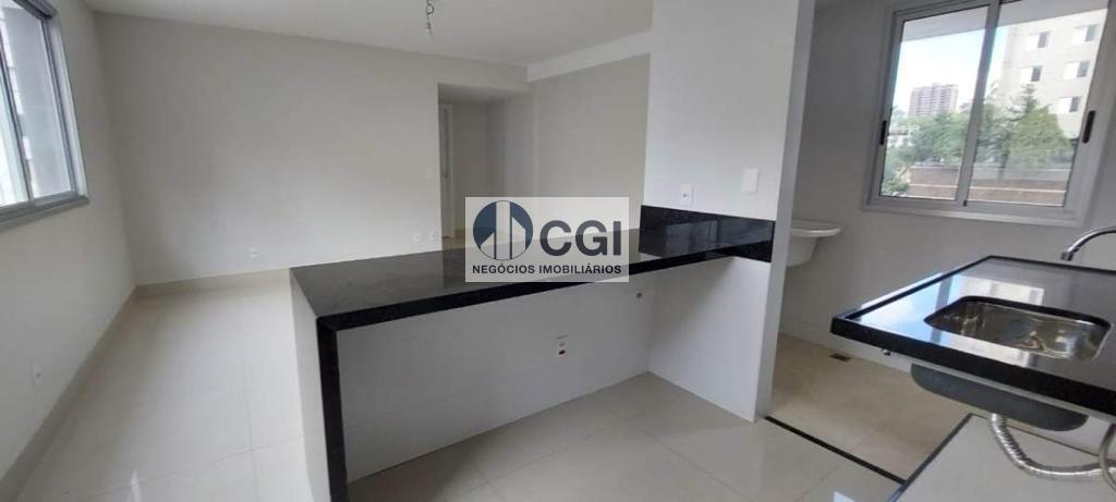 Apartamento à venda com 2 quartos, 67m² - Foto 4