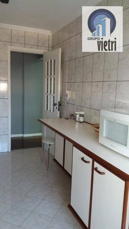 Apartamento à venda com 2 quartos, 55m² - Foto 9