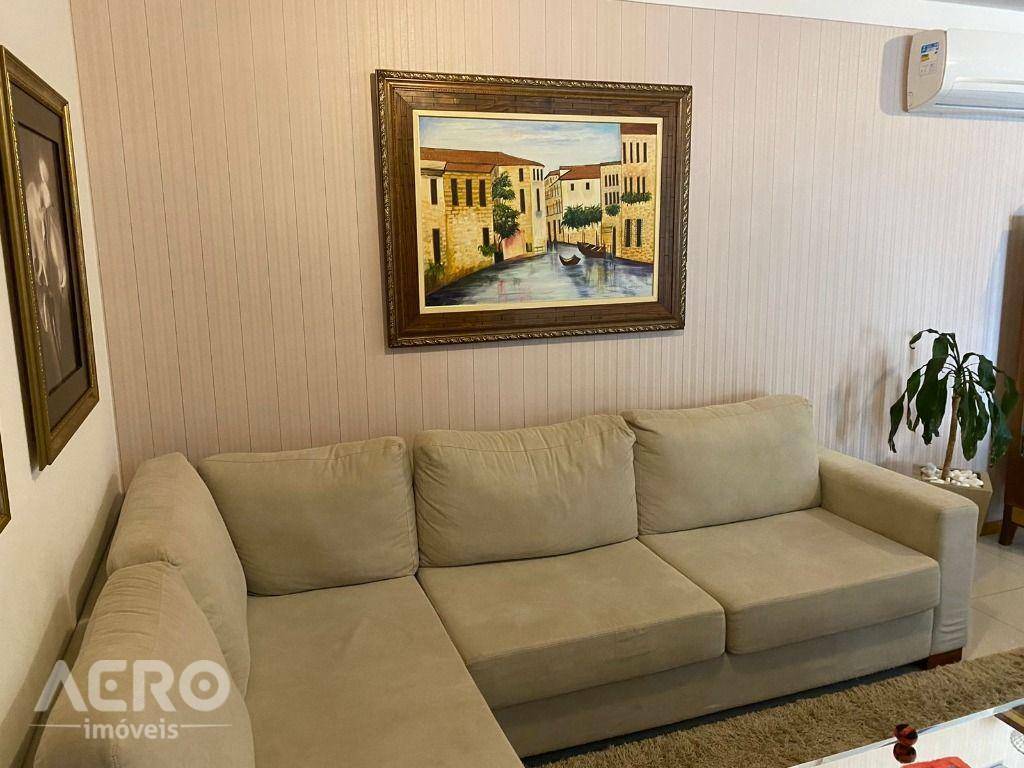 Apartamento à venda com 3 quartos, 112m² - Foto 6