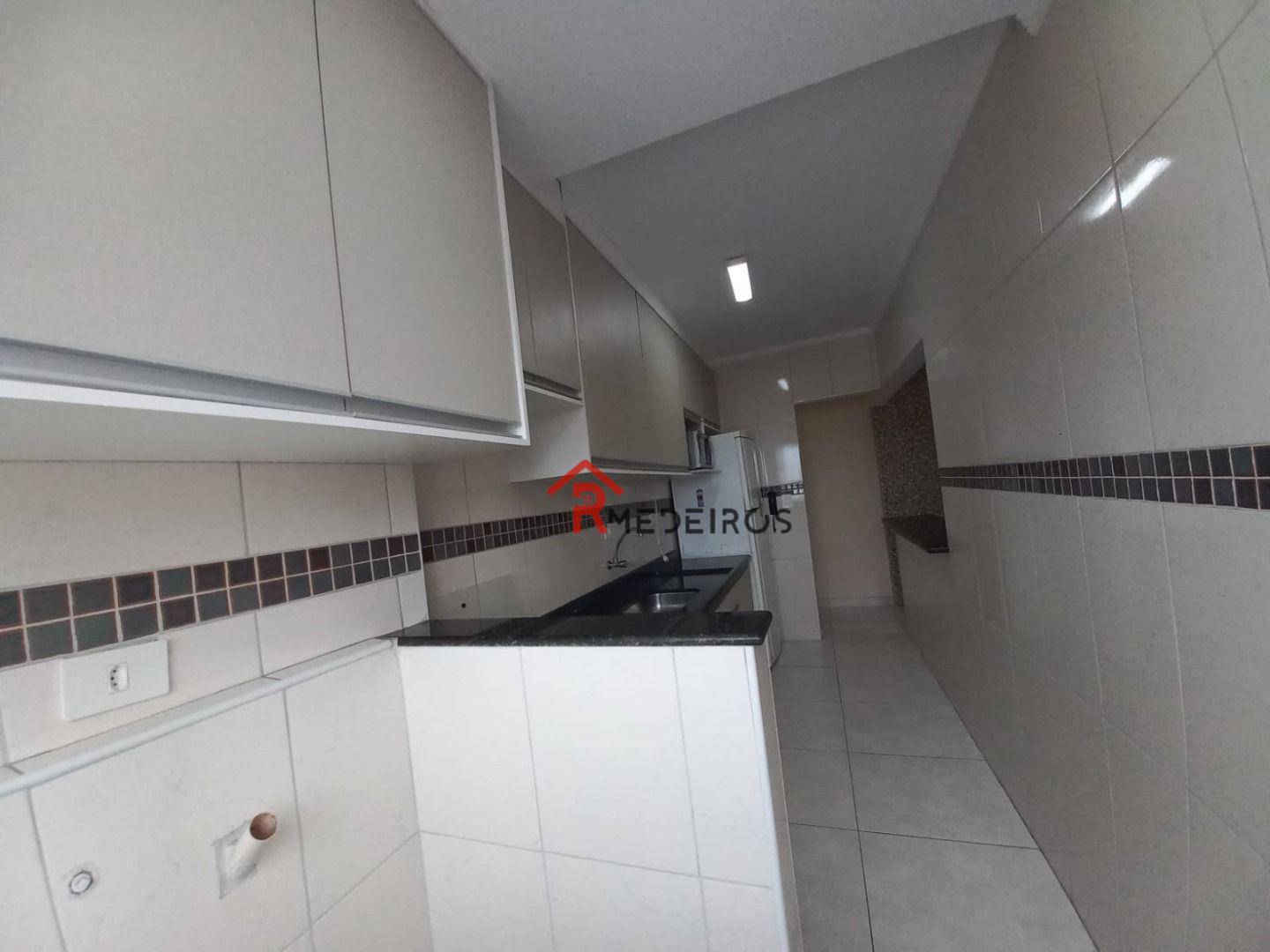 Apartamento à venda com 2 quartos, 74m² - Foto 27