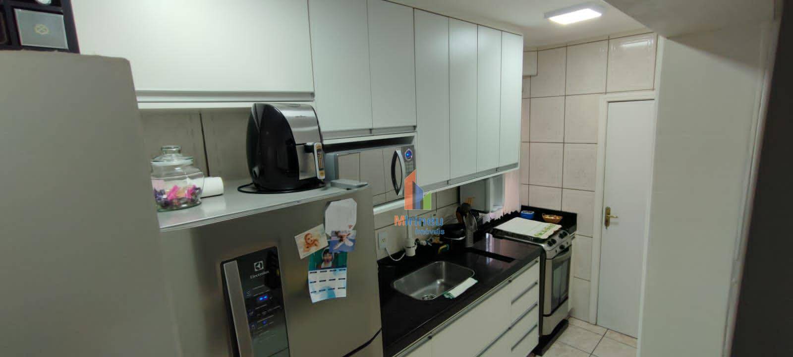 Apartamento à venda com 3 quartos, 77m² - Foto 8