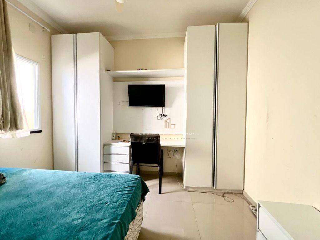 Casa à venda com 3 quartos, 130m² - Foto 13