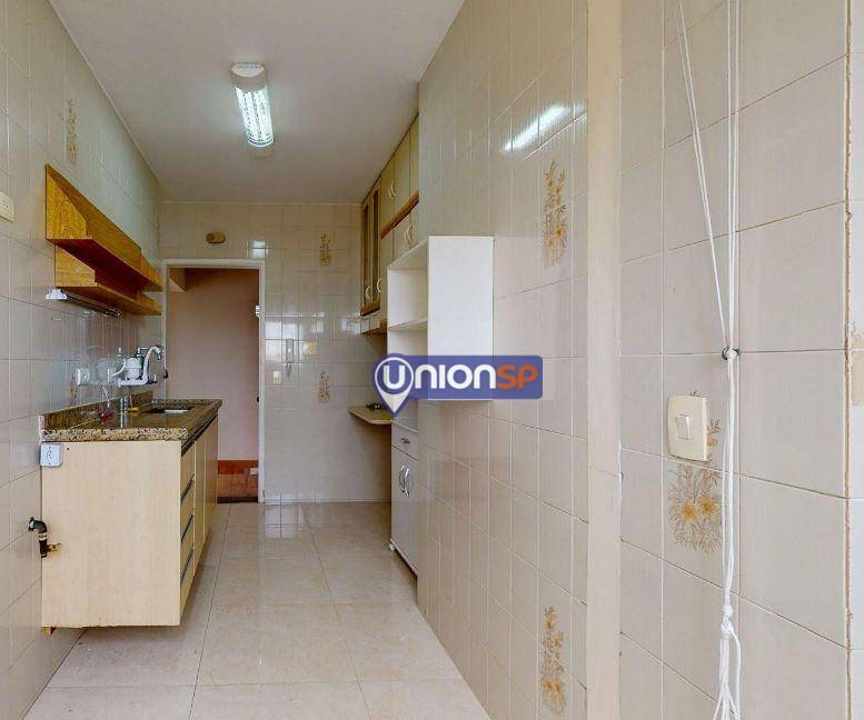 Apartamento à venda com 3 quartos, 70m² - Foto 14