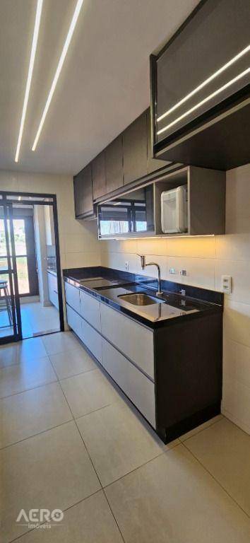 Apartamento à venda com 3 quartos, 134m² - Foto 34