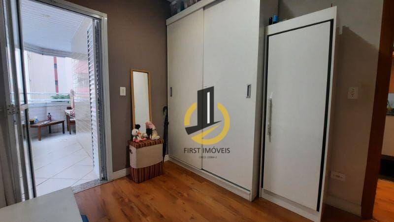 Apartamento à venda com 2 quartos, 70m² - Foto 19