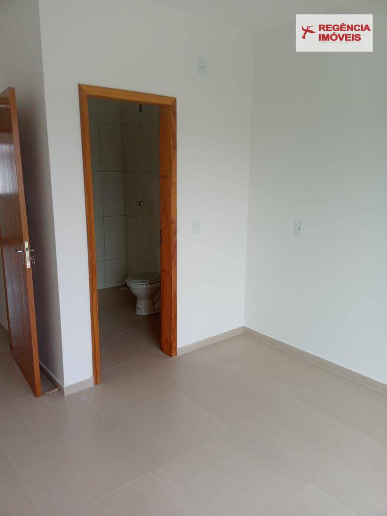 Casa à venda com 2 quartos, 89m² - Foto 14